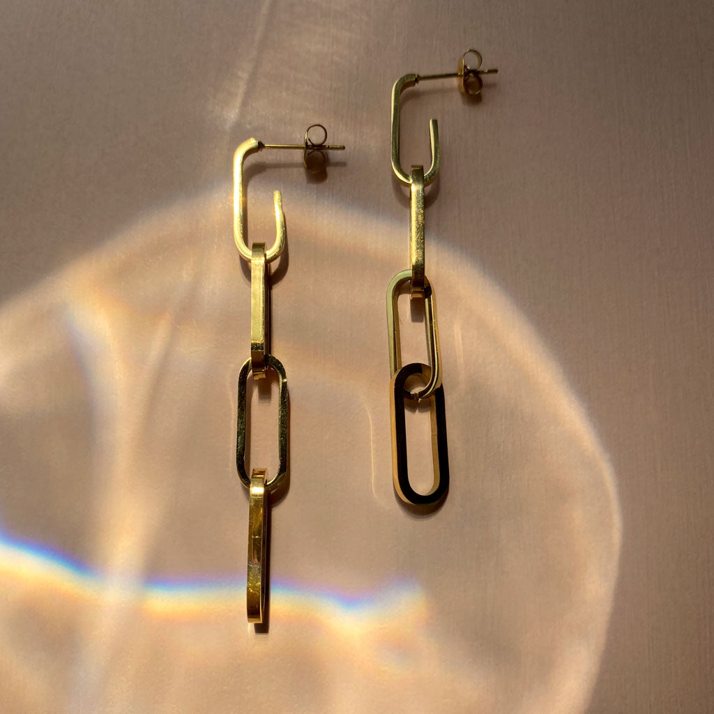 ARETES DAPHNE