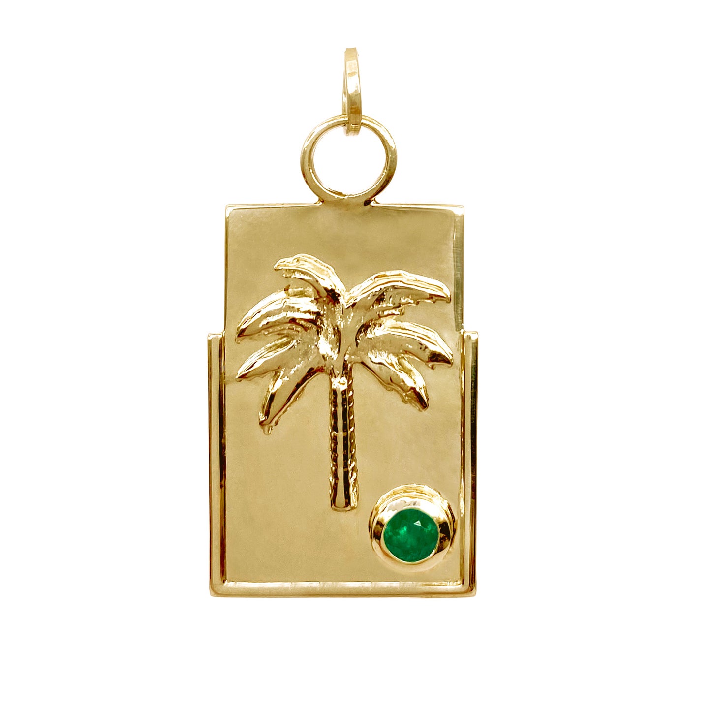 Medallon dije rectangular en oro con palmera y esmeralda colombaiana joyas misticas intuicion