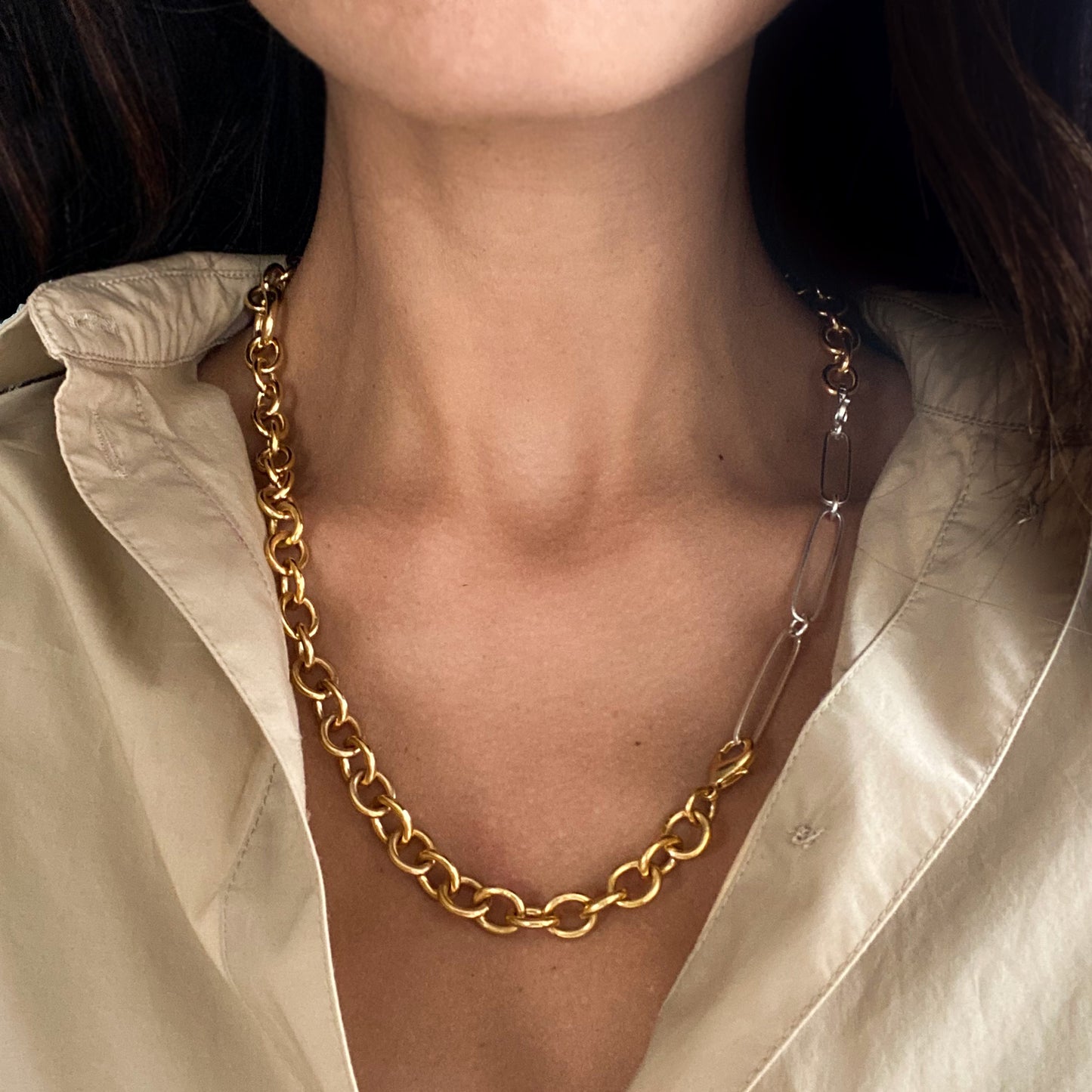 extension cadena plata gruesa corta joyas misticas diseñadores colombianos