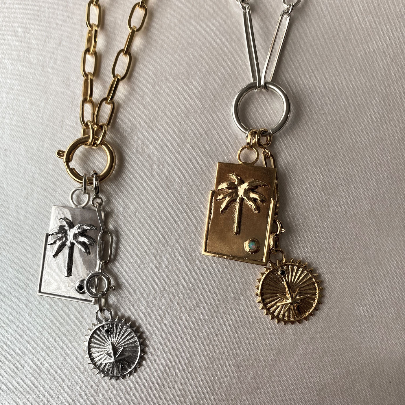 Extension para medallones y dijes apilables oro joyas misticas medallones y cadena plata gruesa corta