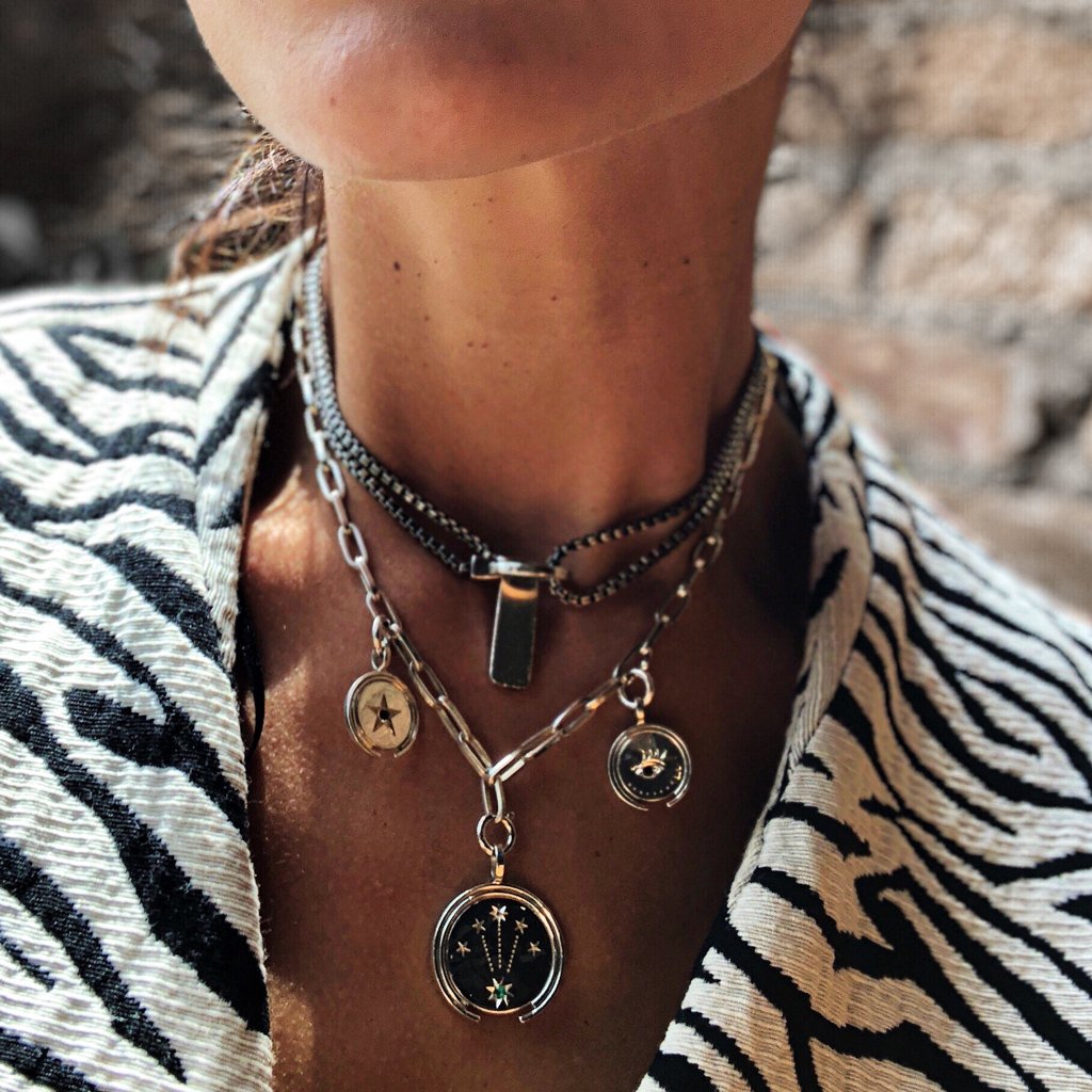 collar monedas sohum de plata joyas de moda diseñadora colombiana ana buendia