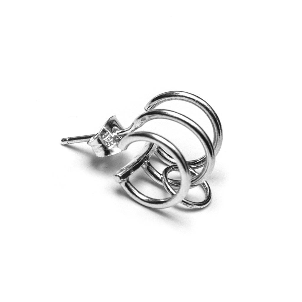 arete de tres candongas en plata minimalista ana buendia
